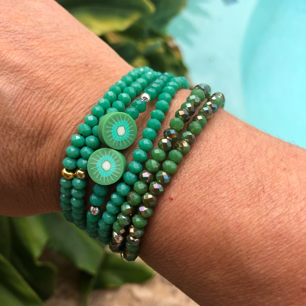 MINI BEADS BRACELETS.